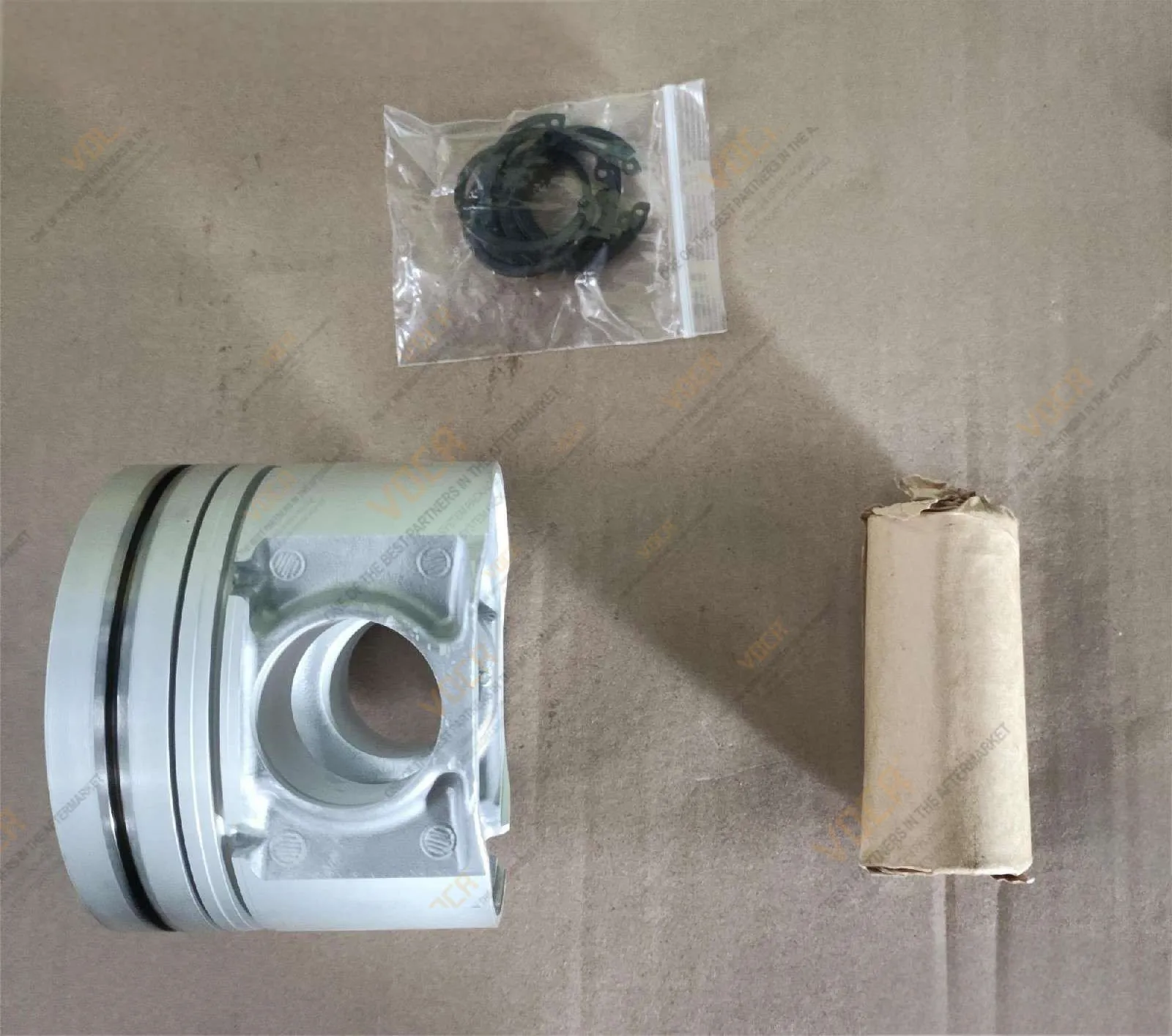 Piston assembly 12010-VW200