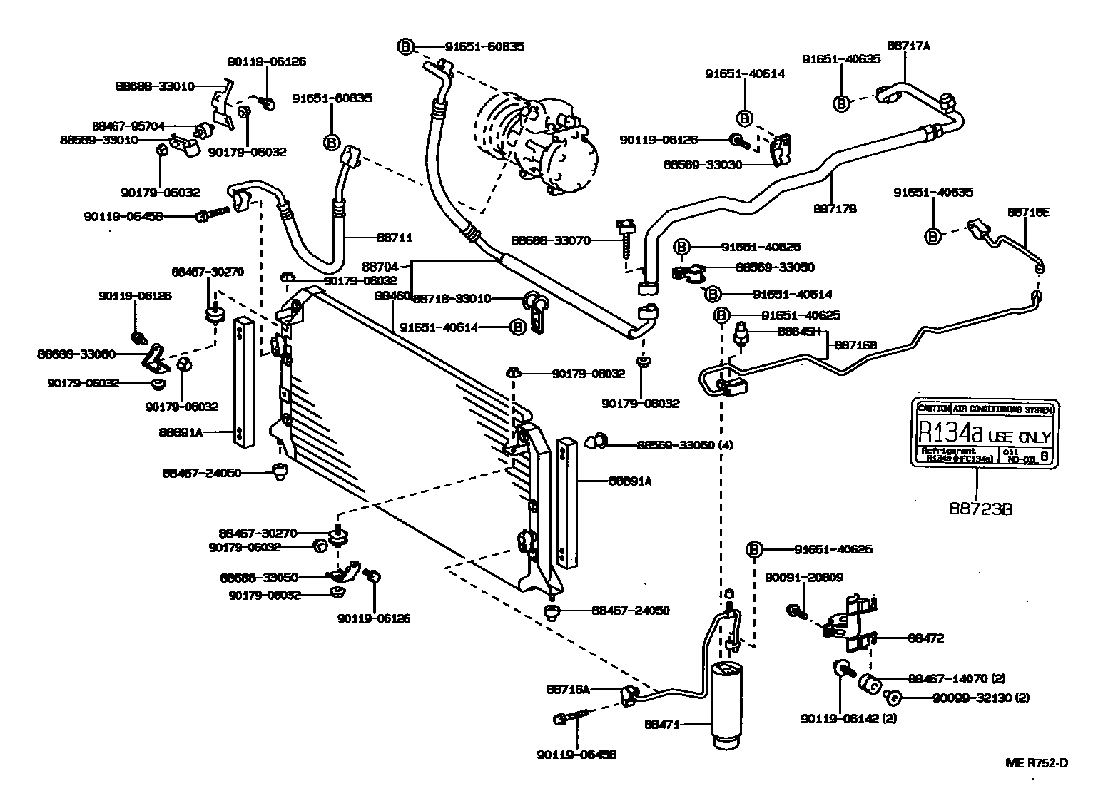 Toyota CAMRY Heating & Air Conditioning - Cooler Piping EPC diagram — MER752D