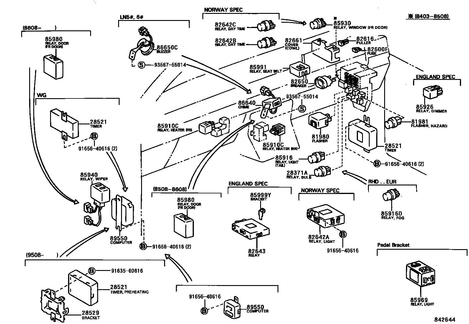 Toyota HILUX 开关和继电器和ECU EPC diagram — 842644