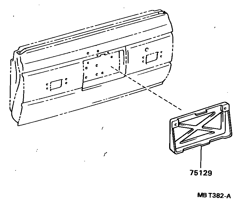 Toyota HILUX 工具箱和牌照支架 EPC diagram — MBT382A
