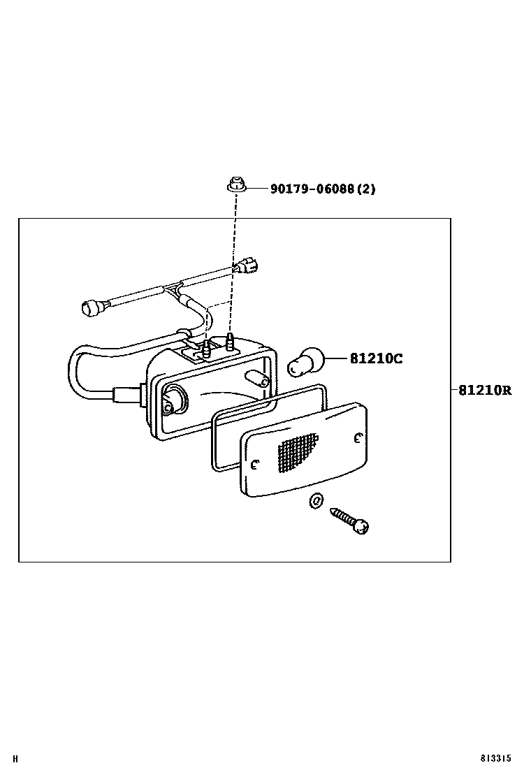 Toyota HILUX 后雾灯 EPC diagram — 813315