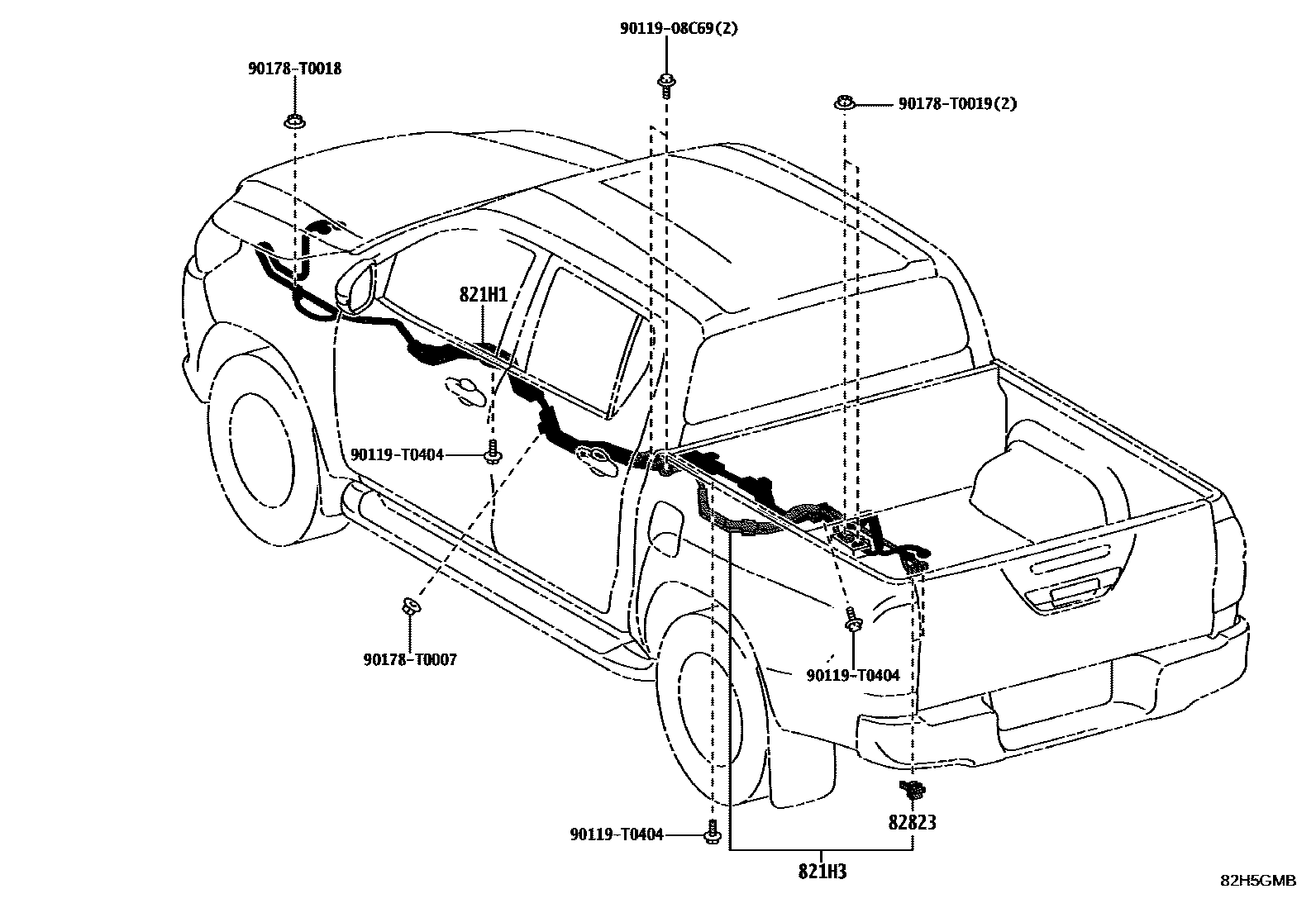 Toyota HILUX 线束和卡夹 EPC diagram — 82H5GMB