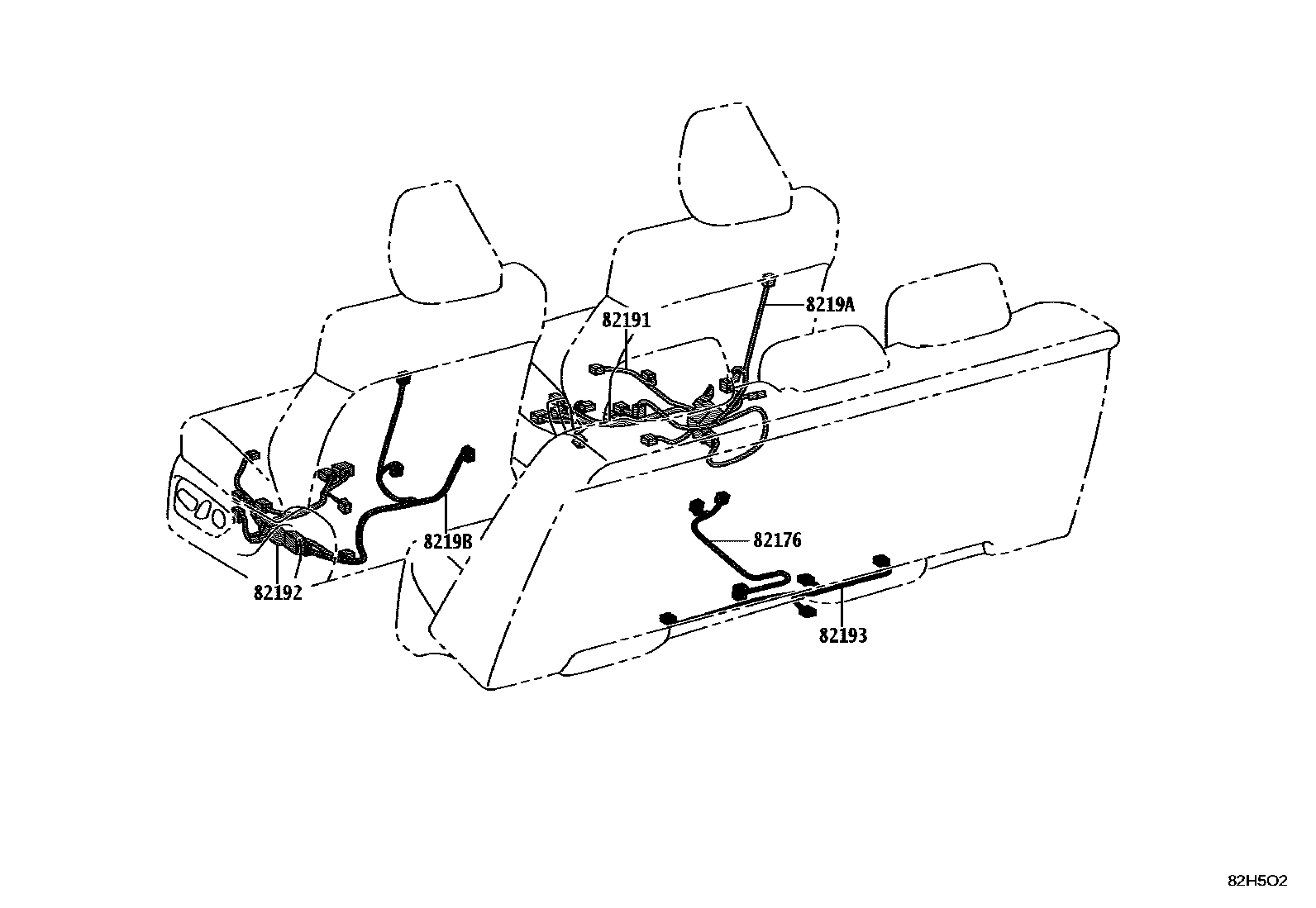 Toyota CAMRY 线束和卡夹 EPC diagram — 82H5O2