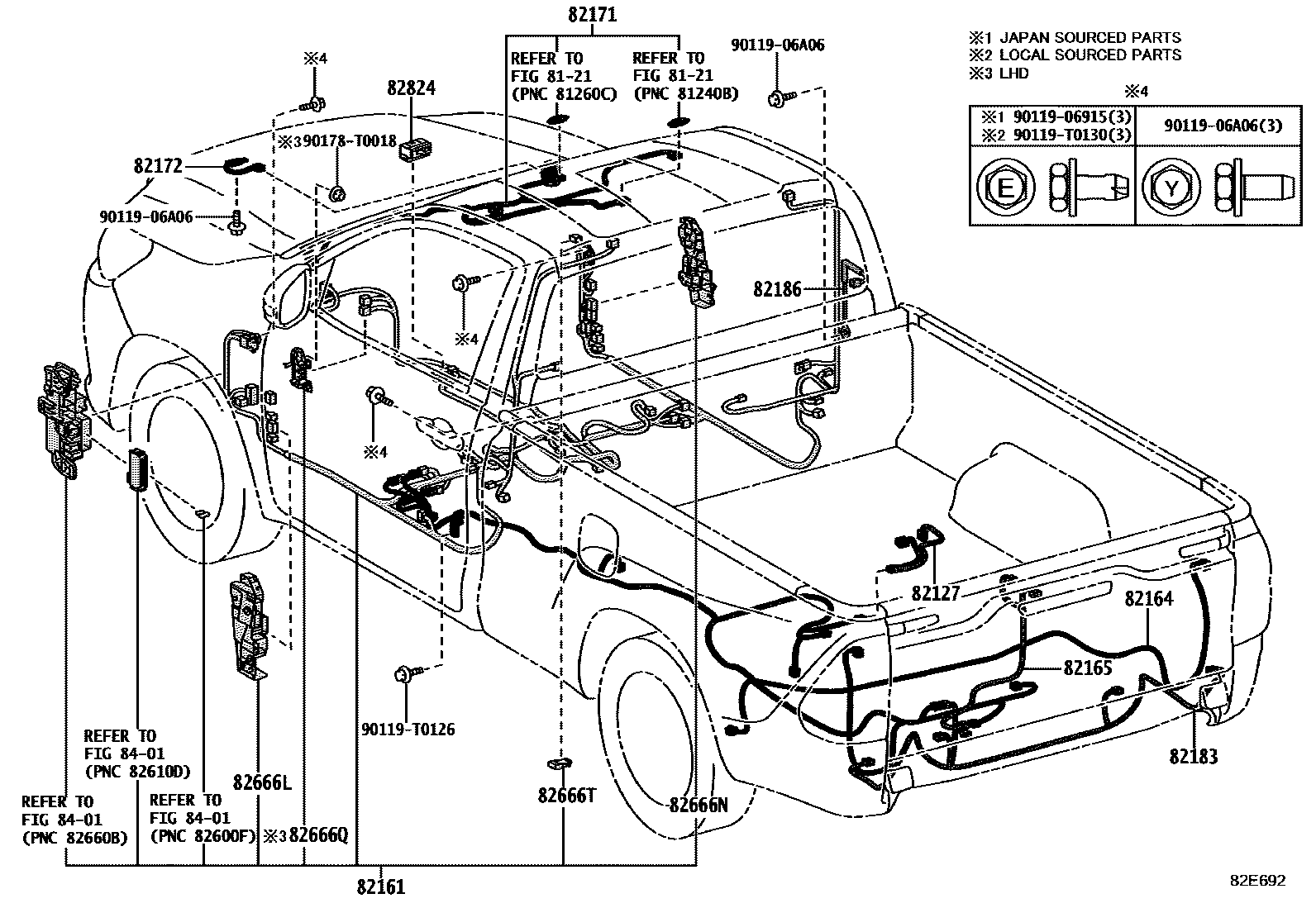 Toyota HILUX 线束和卡夹 EPC diagram — 82E692